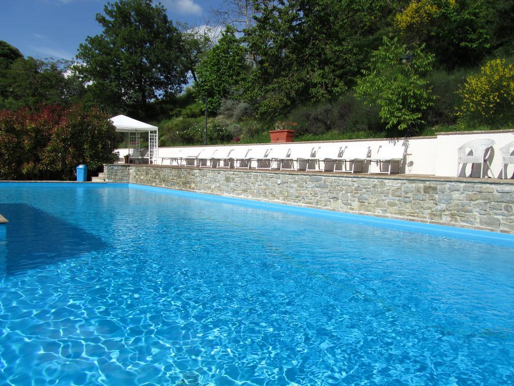 Готель Le Torracce Agriturismo Olistico Valfabbrica Екстер'єр фото